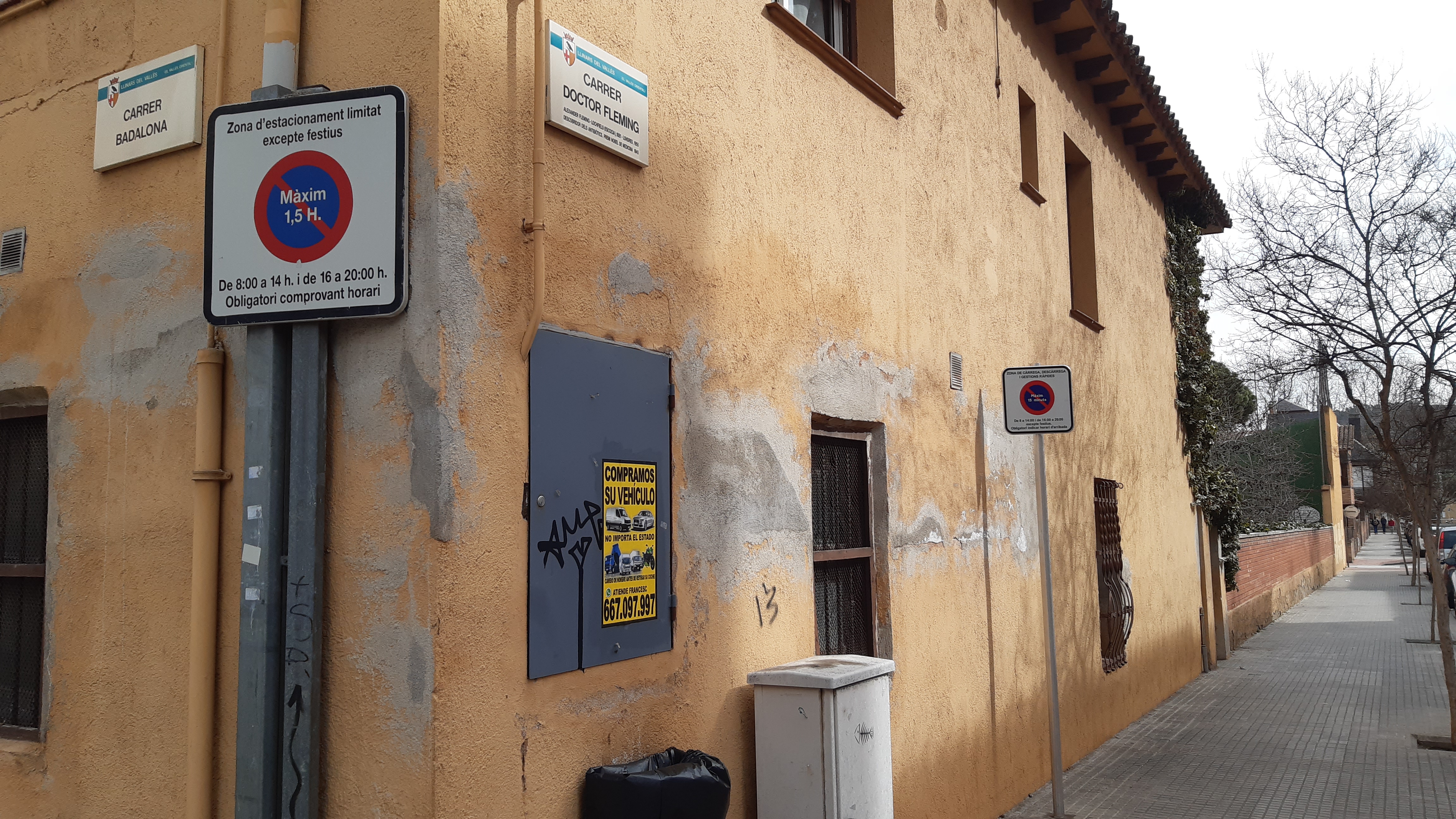 Imatge pels mitjans: Que l’Ajuntament estigui obligat a garantir la visibilitat del senyals de trànsit.